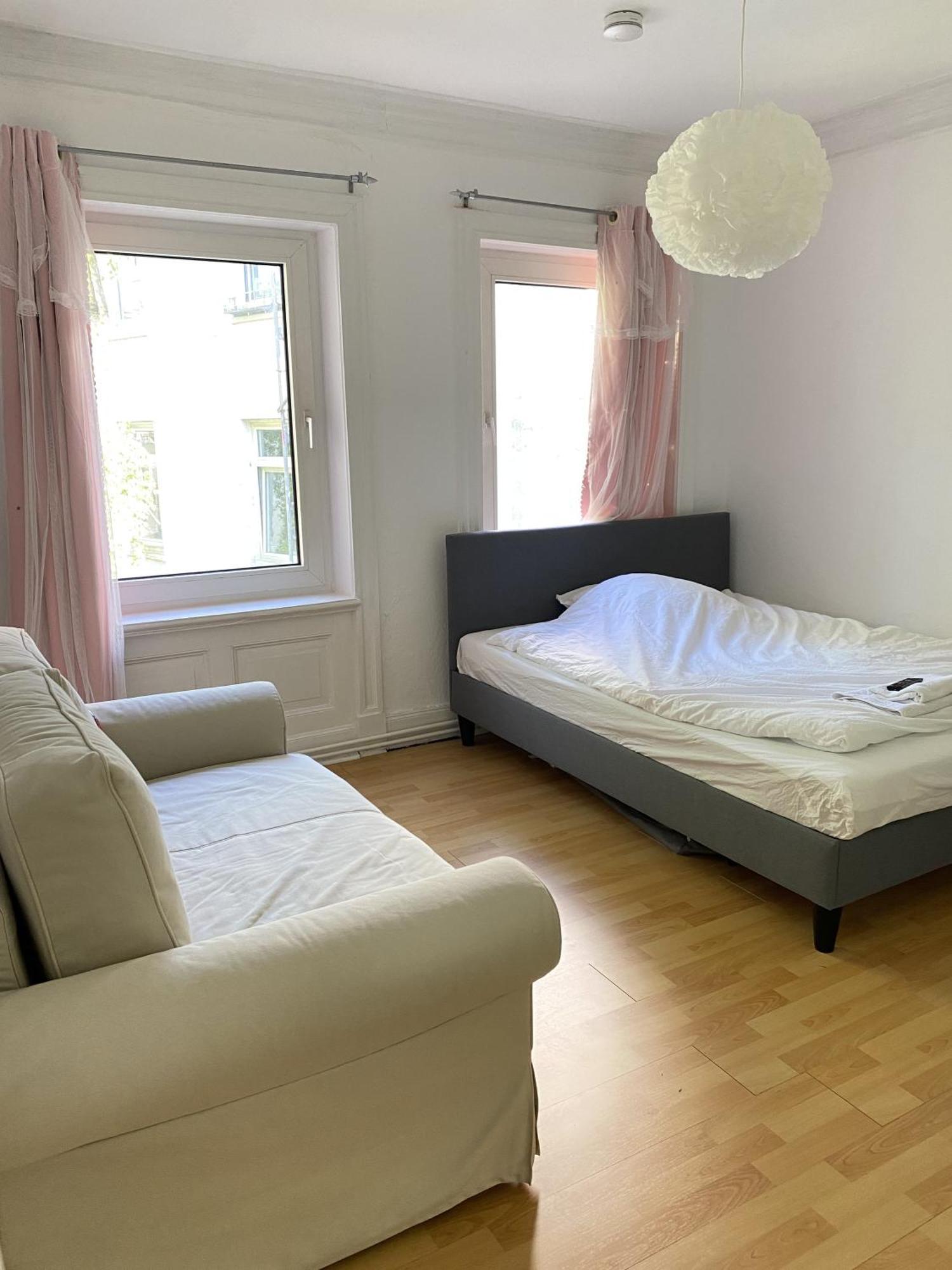 Haus Sonnenschein Lägenhet Hamburg-Harburg Exteriör bild